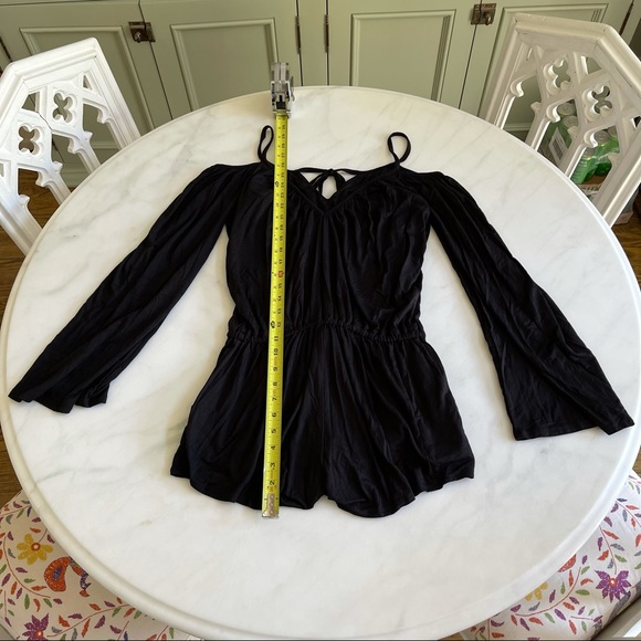 *SOLD* Chaser Cold Shoulder Cami Romper Black Sz L - Picture 9 of 11